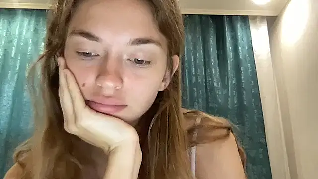 MonaNox online show from August 6, 7:10 am