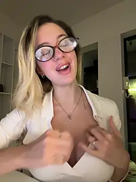 lulov online show from April 30, 3:35 am