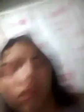 Snapshot of VickyDulce chatting on April 24, 8:06 am VickyDulce online show from April 24, 8:06 am