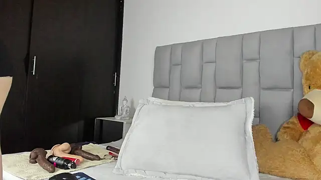 Kellyann 01 online show from July 30, 10:42 pm