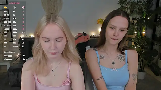 lisaluve online show from June 4, 7:42 pm