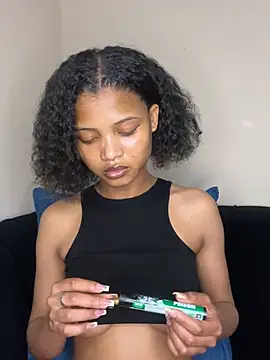 PEACHWAV3 online show from July 15, 6:57 pm