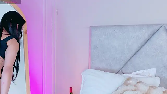 MaddisonEvanss online show from May 15, 9:11 pm