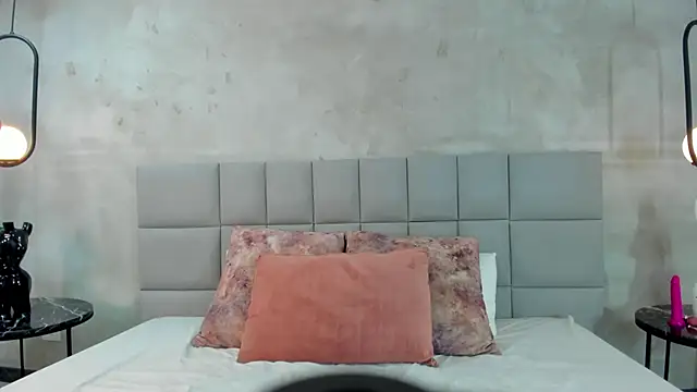 Stefanny lopez19x online show from April 30, 1:28 pm