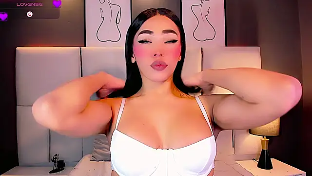 Aleisha Beaumont online show from July 12, 9:17 pm
