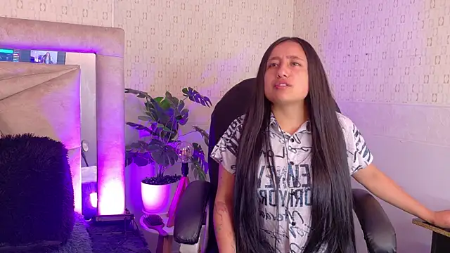Snapshot of Sammy_N_Ithan chatting on May 2, 11:37 am Sammy N Ithan online show from May 2, 11:37 am