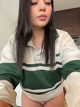 -Lorelain- online show from May 20, 8:04 pm