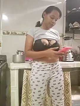 Stefany 03  online show from June 28, 1:22 am