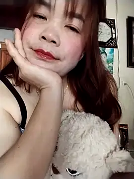 Snapshot of Squirt107 chatting on April 29, 2:37 am Squirt107 online show from April 29, 2:37 am