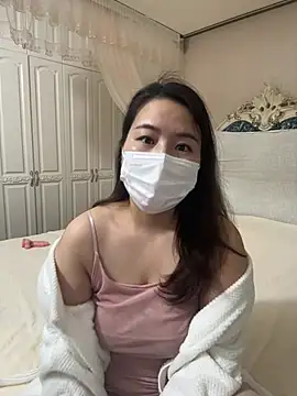 Snapshot of xiaowei_zhibo chatting on May 6, 1:03 am xiaowei zhibo online show from May 6, 1:03 am