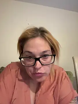 SecretRavenXO online show from May 15, 11:45 pm