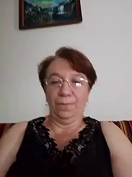 KetQueen101 online show from June 8, 11:32 am