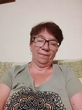 Snapshot of KetQueen101 chatting on July 4, 8:48 pm KetQueen101 online show from July 4, 8:48 pm