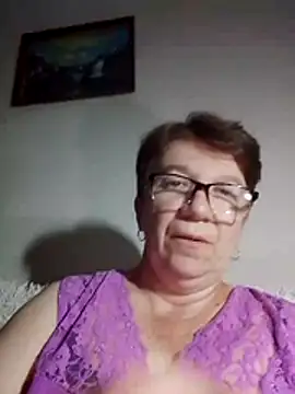 Snapshot of KetQueen101 chatting on July 12, 8:22 pm KetQueen101 online show from July 12, 8:22 pm