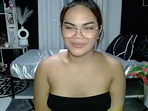 Snapshot of Kendallfoxx chatting on June 11, 2:53 am Kendallfoxx online show from June 11, 2:53 am