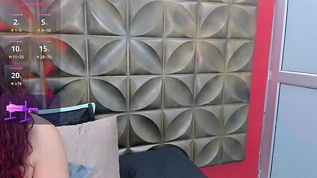 Snapshot of Gaia_rougee chatting on May 7, 11:59 am Gaia rougee online show from May 7, 11:59 am