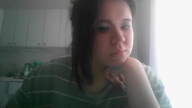 Snapshot of Amanda_Mia_ chatting on May 6, 9:14 am Amanda Mia online show from May 6, 9:14 am