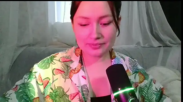 Snapshot of Tendre_Amelia chatting on May 21, 5:20 pm Tendre Amelia online show from May 21, 5:20 pm