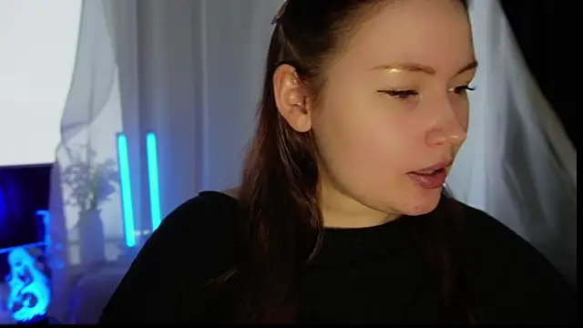 Snapshot of Tendre_Amelia chatting on June 3, 8:39 am Tendre Amelia online show from June 3, 8:39 am
