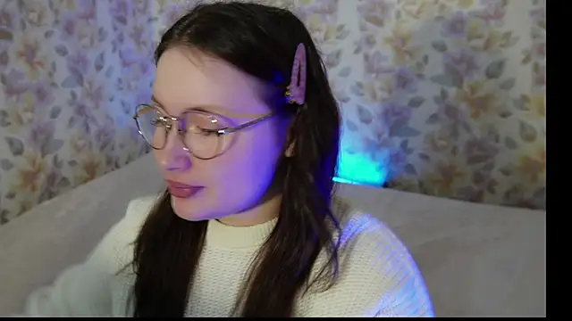 Snapshot of Tendre_Amelia chatting on June 11, 8:34 am Tendre Amelia online show from June 11, 8:34 am