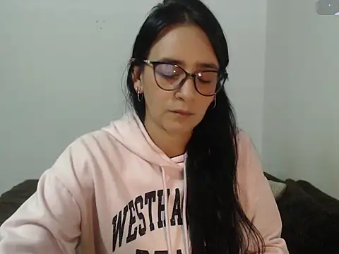 ASHLEYLOVE11 online show from July 22, 1:25 pm
