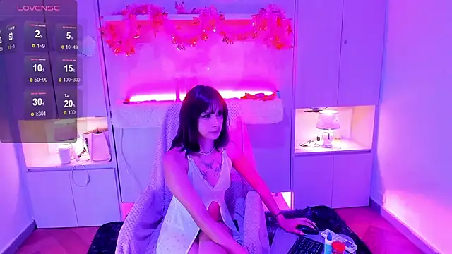 TomieDark  online show from May 8, 3:56 am