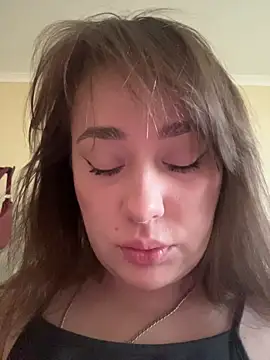 BettyRussian online show from April 28, 4:34 pm