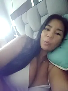 Snapshot of Angelsashaa07 chatting on July 15, 10:31 am Angelsashaa07 online show from July 15, 10:31 am