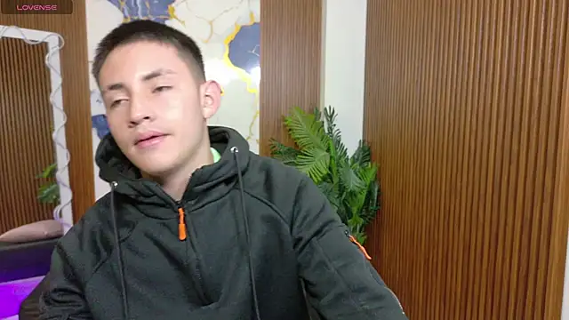 Snapshot of Andres_Tay chatting on June 15, 2:14 am Andres Tay online show from June 15, 2:14 am