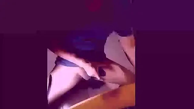 Snapshot of EnjoyMex69 chatting on February 27, 8:47 am EnjoyMex69 online show from February 27, 8:47 am