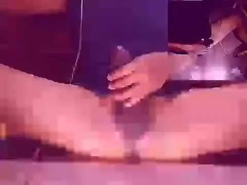 Snapshot of EnjoyMex69 chatting on March 25, 5:02 am EnjoyMex69 online show from March 25, 5:02 am