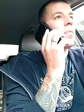 Snapshot of PanAlessio69 chatting on June 4, 5:13 am PanAlessio69 online show from June 4, 5:13 am
