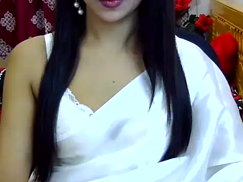Snapshot of Alina_Nur chatting on July 11, 1:25 pm Alina Nur online show from July 11, 1:25 pm