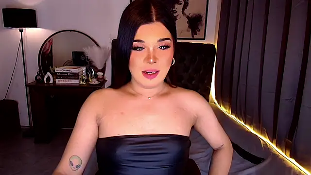 Empress Candice online show from May 18, 11:49 am