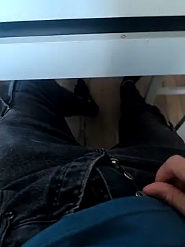 liseks22 online show from April 24, 4:42 pm