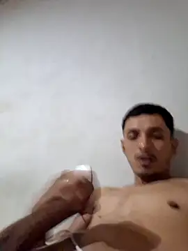 casadocalixaba028 online show from May 26, 10:17 pm