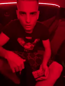 Milanese22 online show from April 26, 7:11 pm