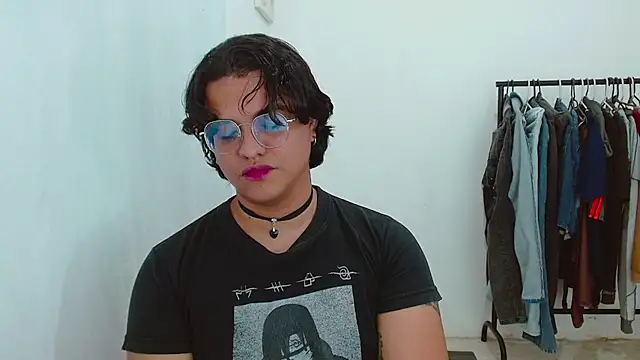 Snapshot of Diane_exotic chatting on May 27, 11:02 pm Diane exotic online show from May 27, 11:02 pm