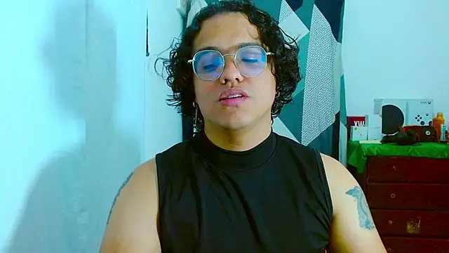 Snapshot of Diane_exotic chatting on July 17, 12:17 am Diane exotic online show from July 17, 12:17 am