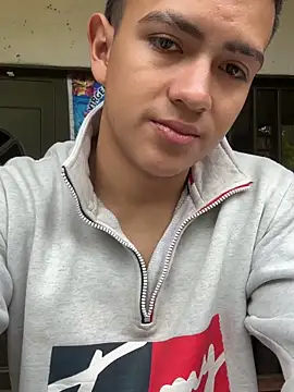 santiagoo madrid online show from April 25, 4:48 pm