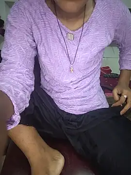 ESHA-LOVE online show from June 8, 10:59 am