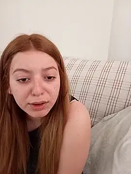 Snapshot of Werderwerememm chatting on May 15, 12:01 pm Werderwerememm online show from May 15, 12:01 pm