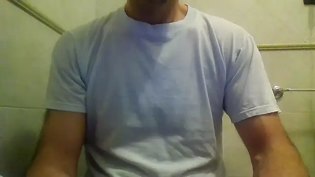 Snapshot of kelper18 chatting on May 10, 8:25 pm kelper18 online show from May 10, 8:25 pm