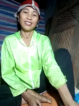 daily-ly online show from April 30, 2:12 pm