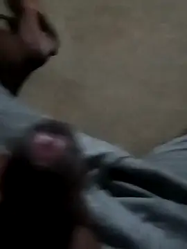 ssanjujohn online show from April 28, 7:19 pm