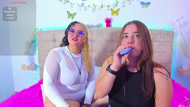 Catherine And Tara online show from May 2, 8:14 pm