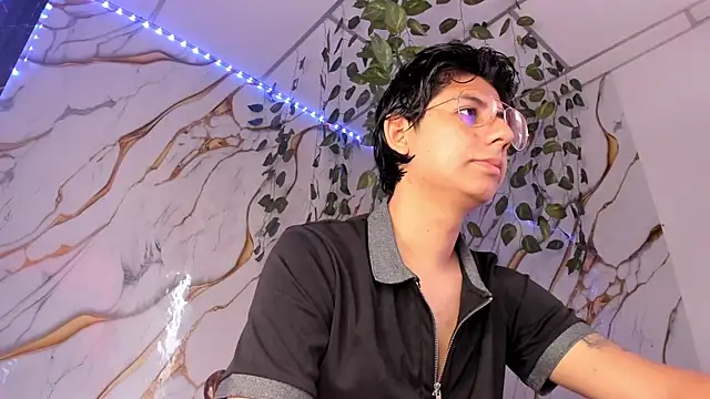 Ericef online show from May 30, 2:36 pm