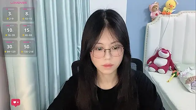 Luna-666 online show from May 25, 2:12 pm