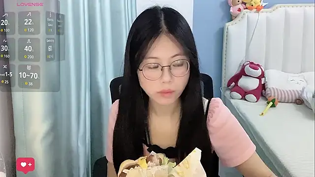 Luna-666 online show from May 26, 3:08 pm