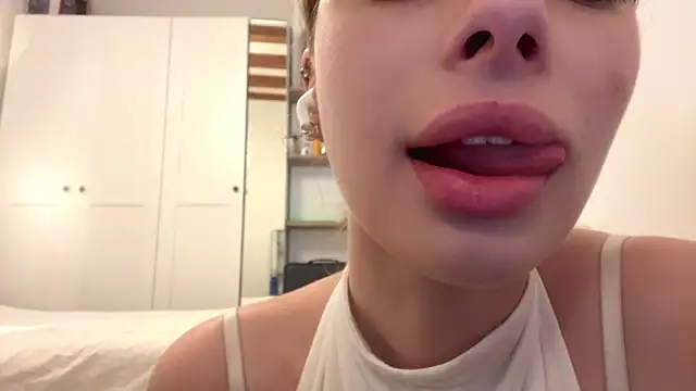 JacquelyneDelgado online show from April 29, 4:00 pm